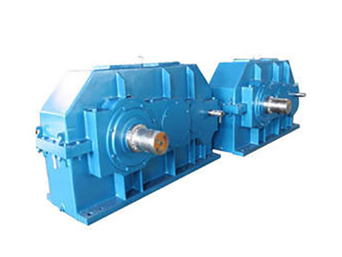 QY34D型底座式硬齒面減速機(jī) QY34D型底座式硬齒面減速機(jī)